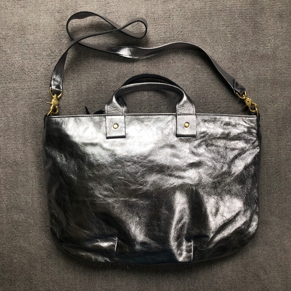 **SALE** NWOT Clare V Messenger silver metallic